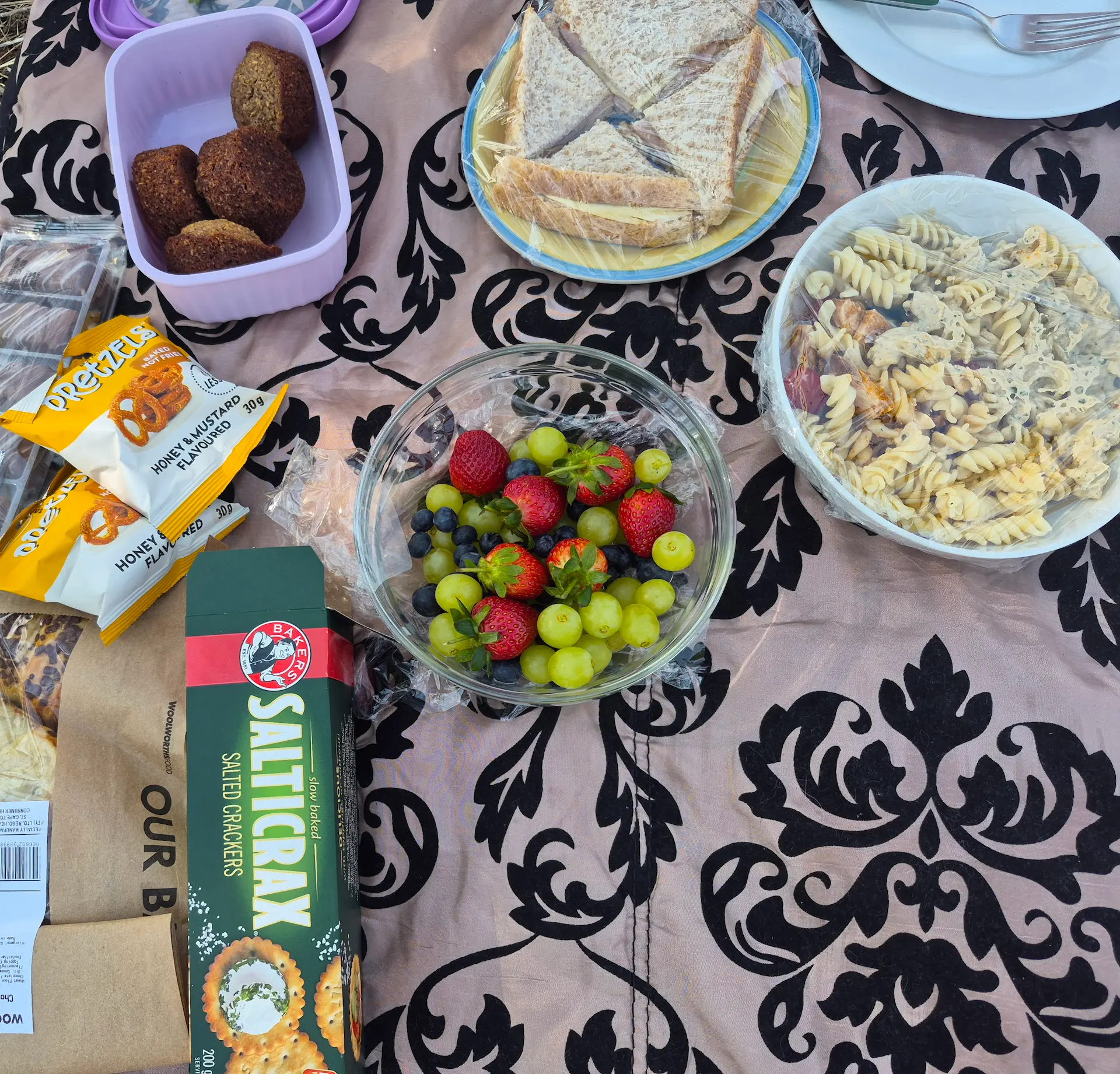 Picnic food